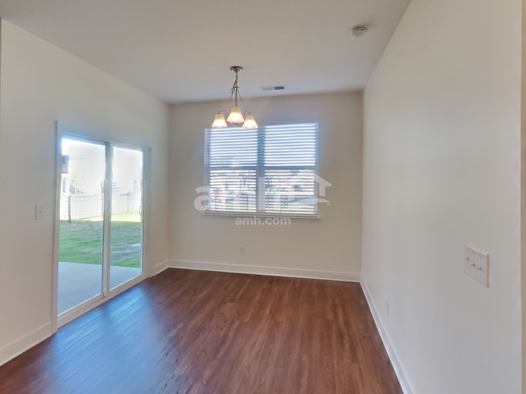 Building Photo - 4301 Spregan Way