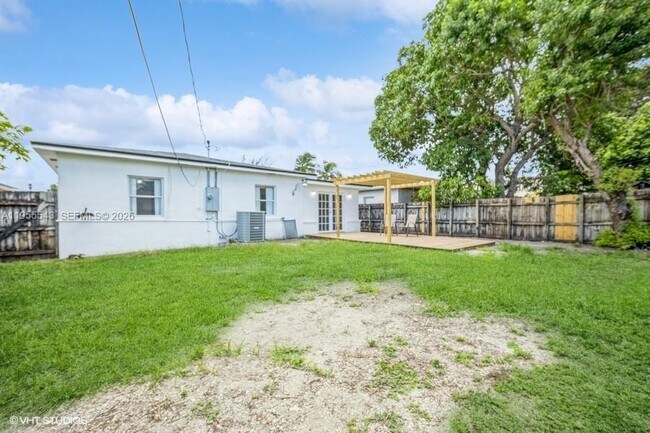 Building Photo - 759 81st St