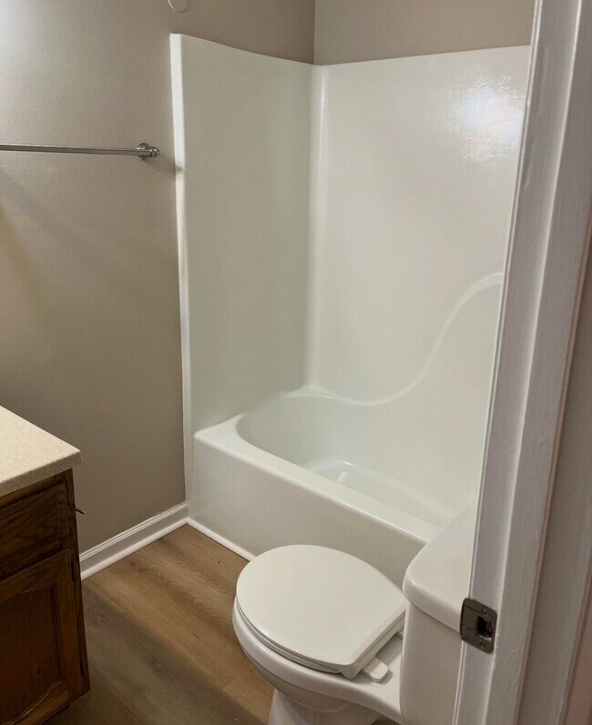 Building Photo - 107 Old Lemons Mill Ct