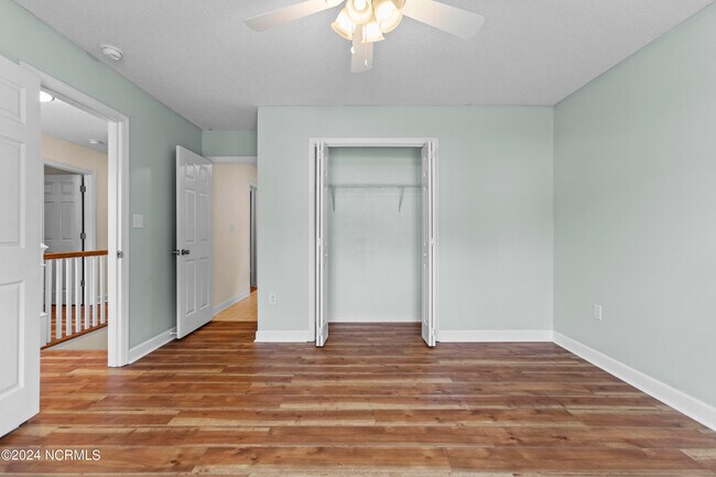 Building Photo - 210 Egret Point Dr