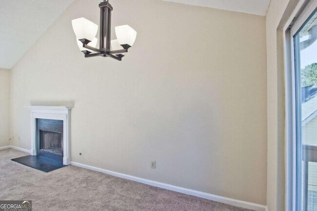 Building Photo - 3657 River Ridge Ct