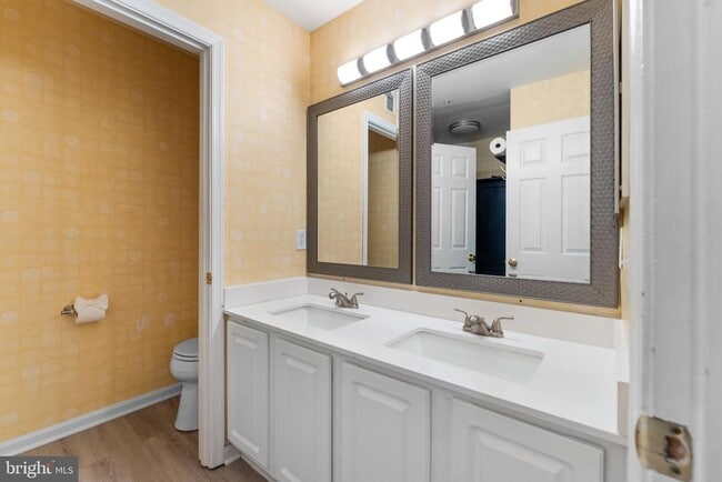 Building Photo - 3336 Fordington Pl