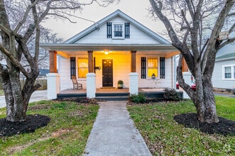 Building Photo - 527 Eldon St