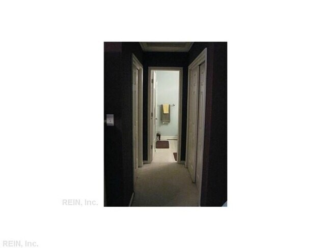 Building Photo - 212 Fireweed Ct