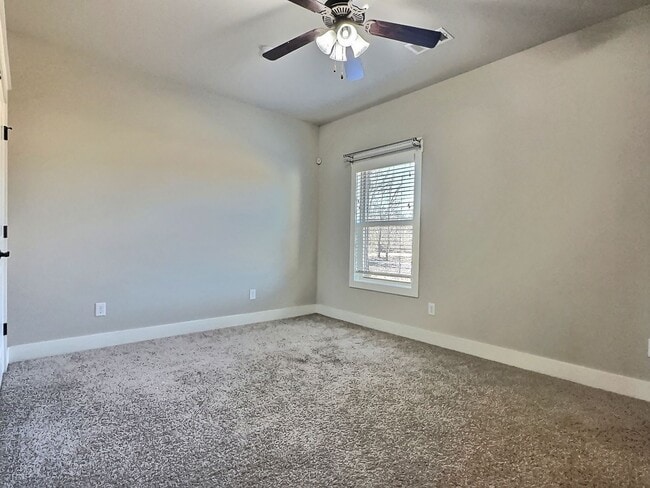 Building Photo - For Rent - Highly Desirable Summerfield, D...