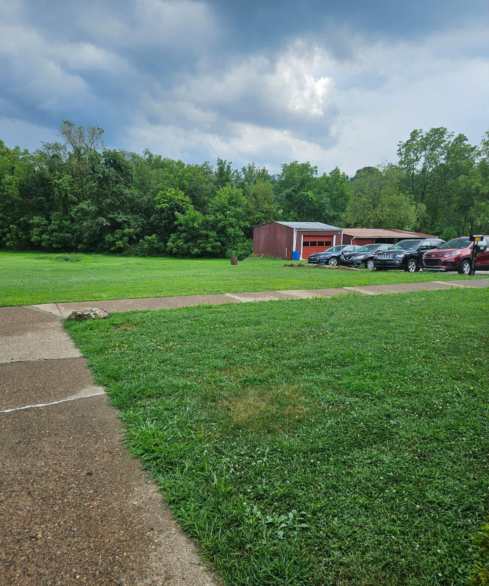 Building Photo - 170 Archway Dr