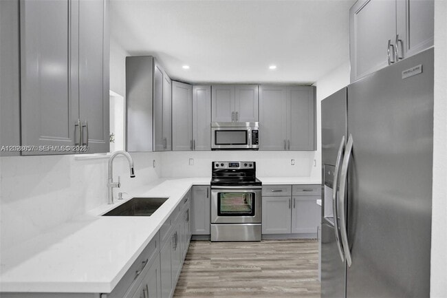 Building Photo - 236 NW 42nd St