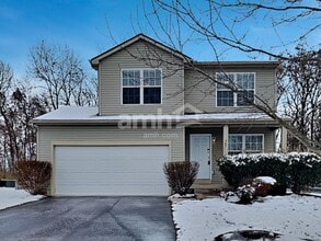 Building Photo - 568 Princeton St