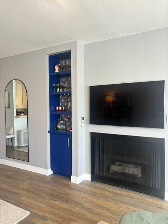 Building Photo - 11645 Montana Ave