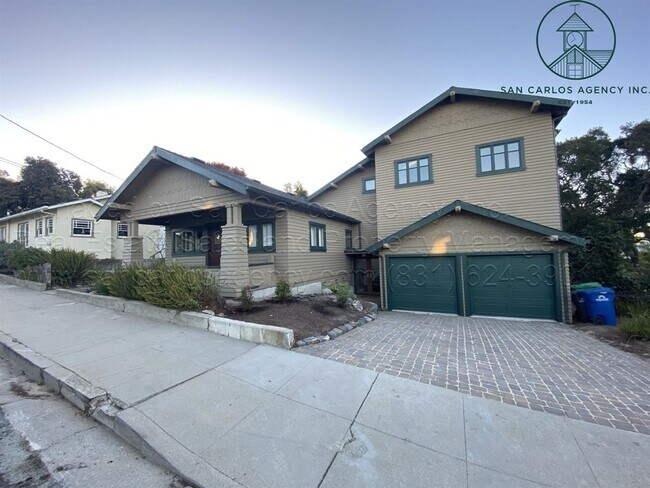 Building Photo - Craftsman-Style Downtown Pacific Grove Home