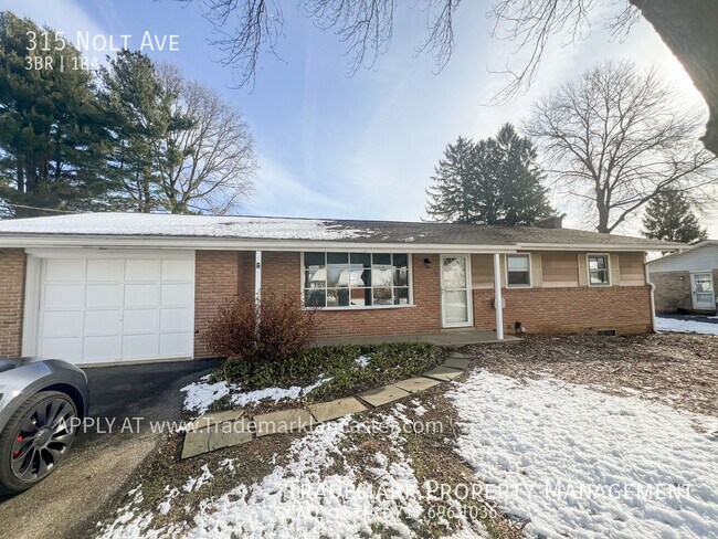 Building Photo - Nice 3 Bedroom Rancher