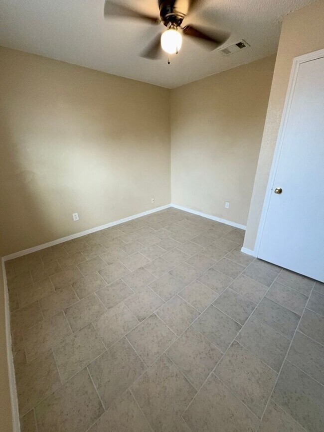 Building Photo - 4Bd/2Ba in Killeen, TX!
