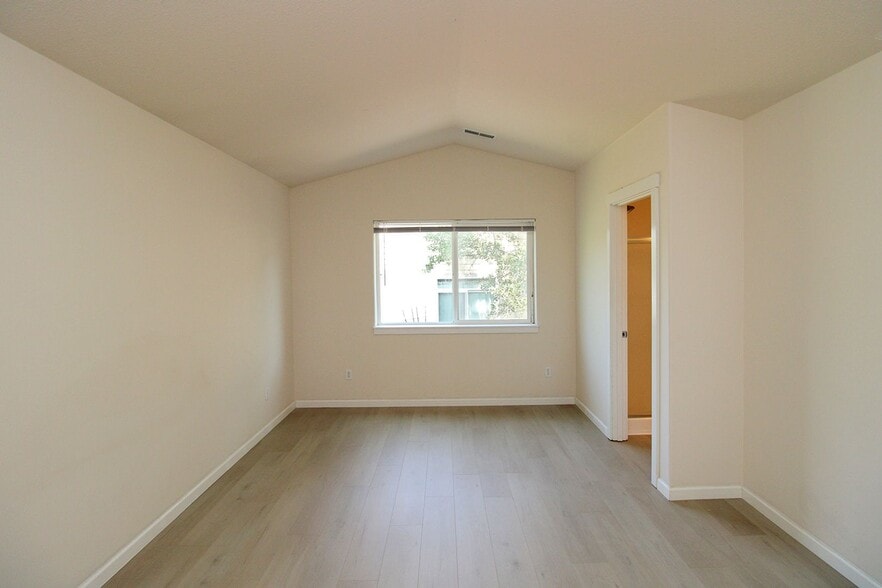 Building Photo - 7088 SW Millennium Terrace