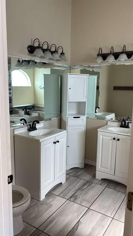 Building Photo - 4304 Creekside Blvd