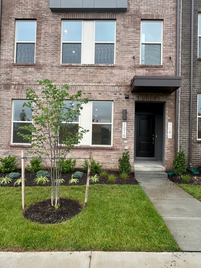 Building Photo - 9070 Katherine Johnson Ave