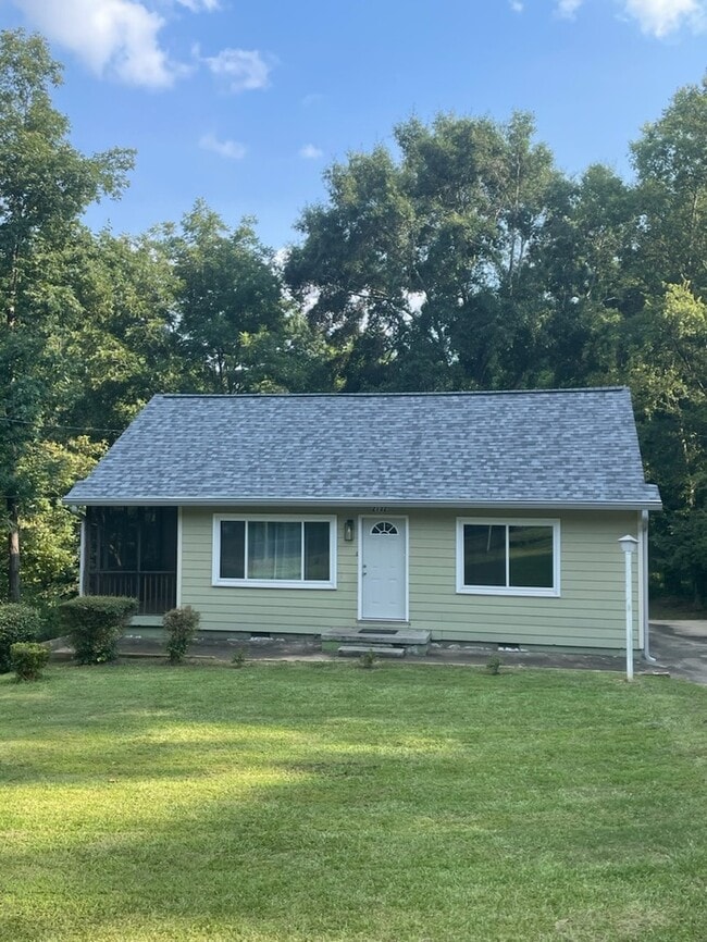 Building Photo - 2732 Baker Ridge Dr NW