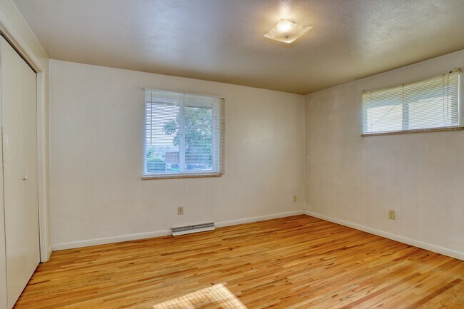 Building Photo - 16311 W 14th Ave