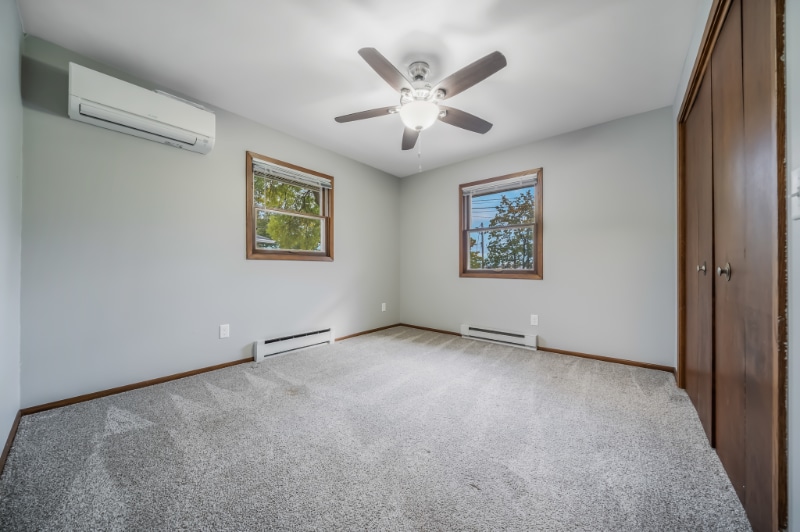 Building Photo - 1000 W McKinley Ave