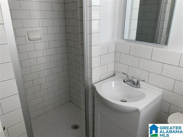 Building Photo - 1932 Post Oak Rd