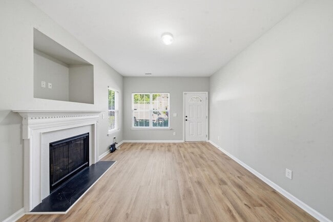 Building Photo - 3527 Londonville Ln