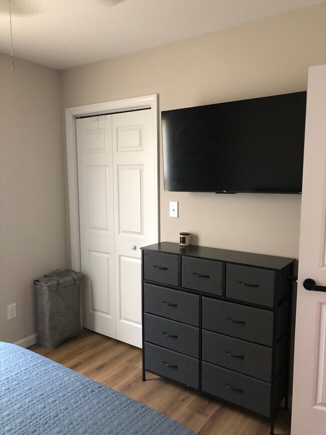 Building Photo - 92 24th St NW