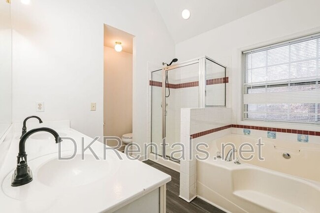 Building Photo - 2969 Meadow Church Rd