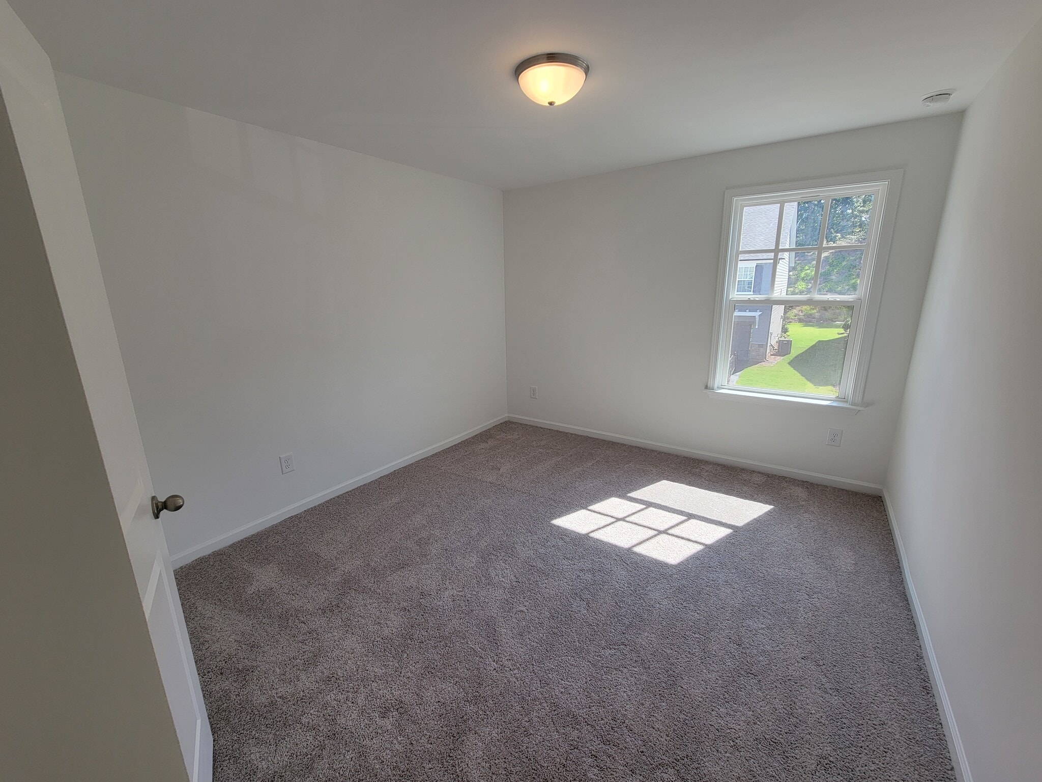 Bedroom - 215 Foxhill Dr