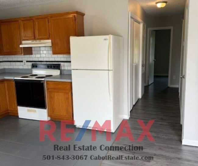 Interior Photo - 898 W Myrtle