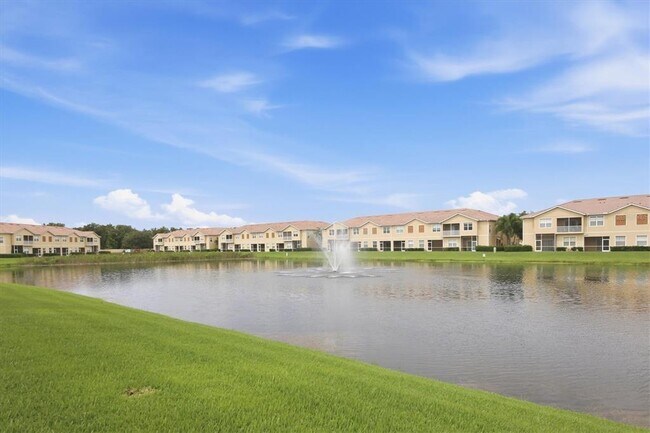 Building Photo - 3582 Parkridge Cir