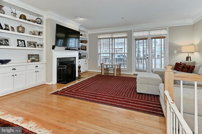 Building Photo - 265 Medlock Ln