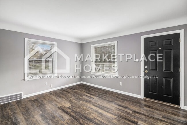 Building Photo - 16487 Edmore Dr