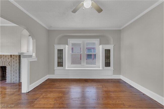 Building Photo - 3746 W 140th St