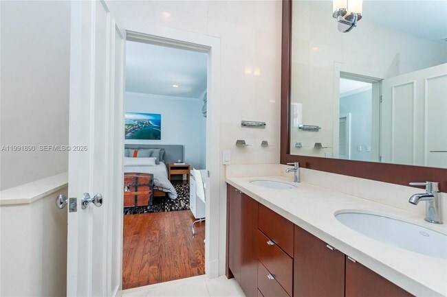 Building Photo - 174 Isla Dorada Blvd