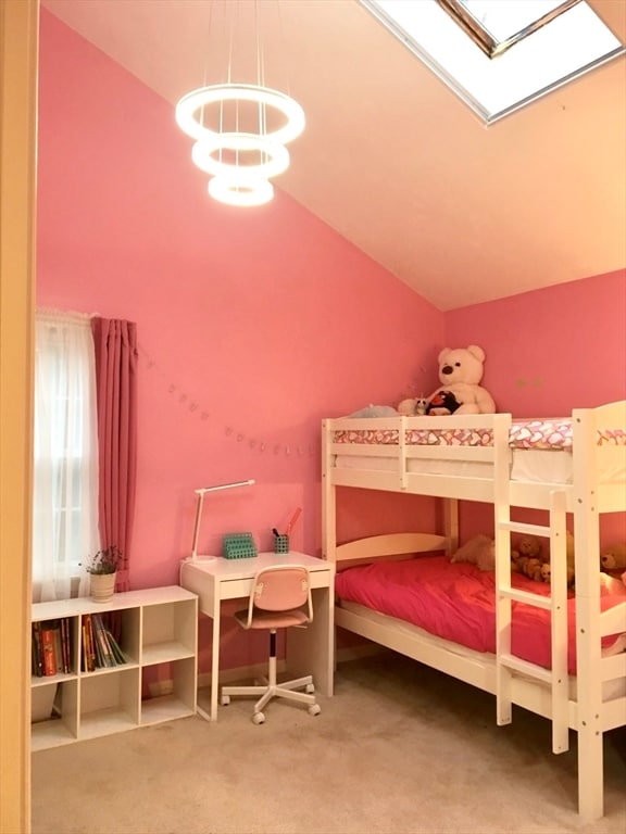 Building Photo - 19 Hillando Dr