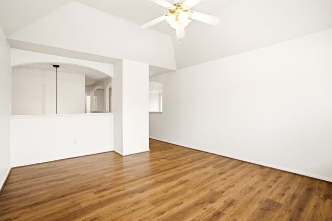 Building Photo - 3906 Tigris Ridge Dr