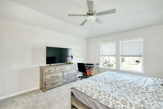 Building Photo - 1006 Otello Wy