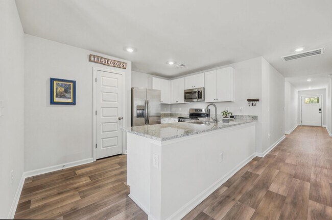 Building Photo - 125 Indigo Pl