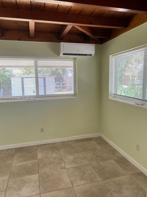 Building Photo - 5810 Hope St