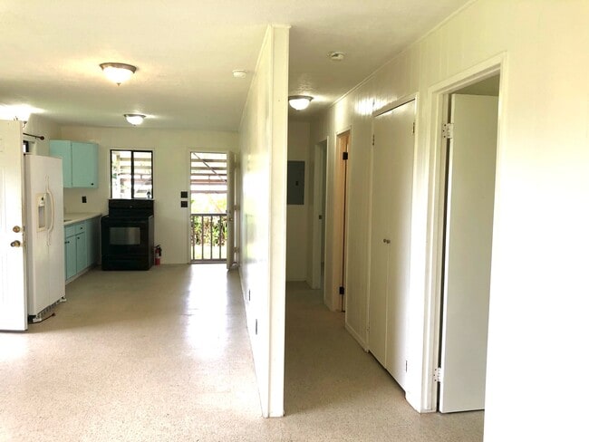 Building Photo - 18-2050 Nau Nani Rd