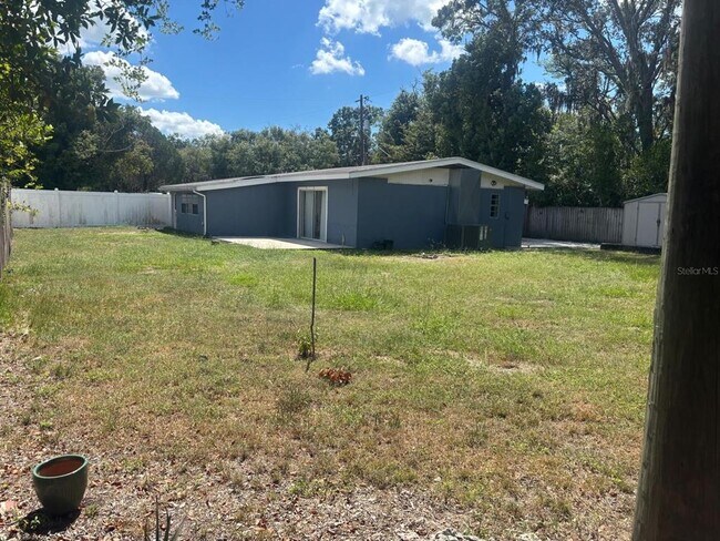 Building Photo - 1107 Leisure Ave