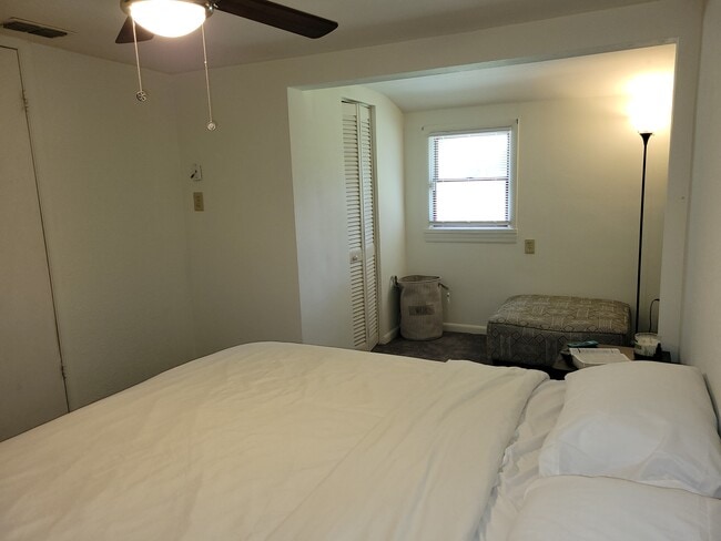 Building Photo - 2701 47th Ave N