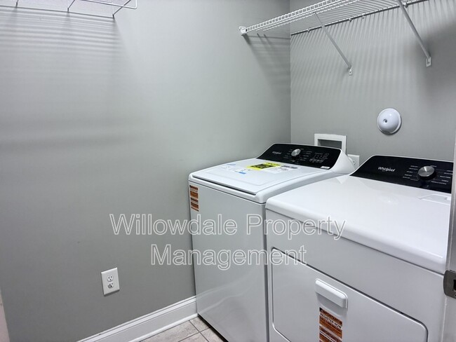 Building Photo - 1249 Stowage Dr