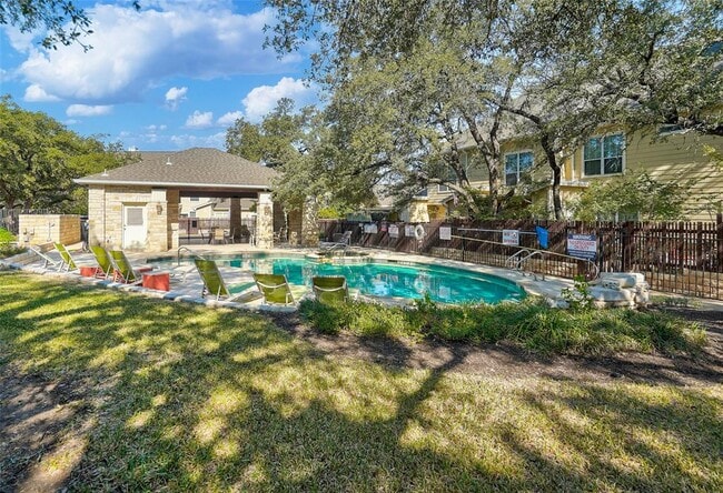 Building Photo - 10300 Morado Cove