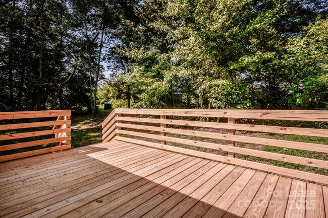 Building Photo - 4792 NC-73