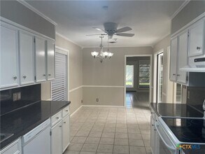 Building Photo - 101 Rio Vista Dr
