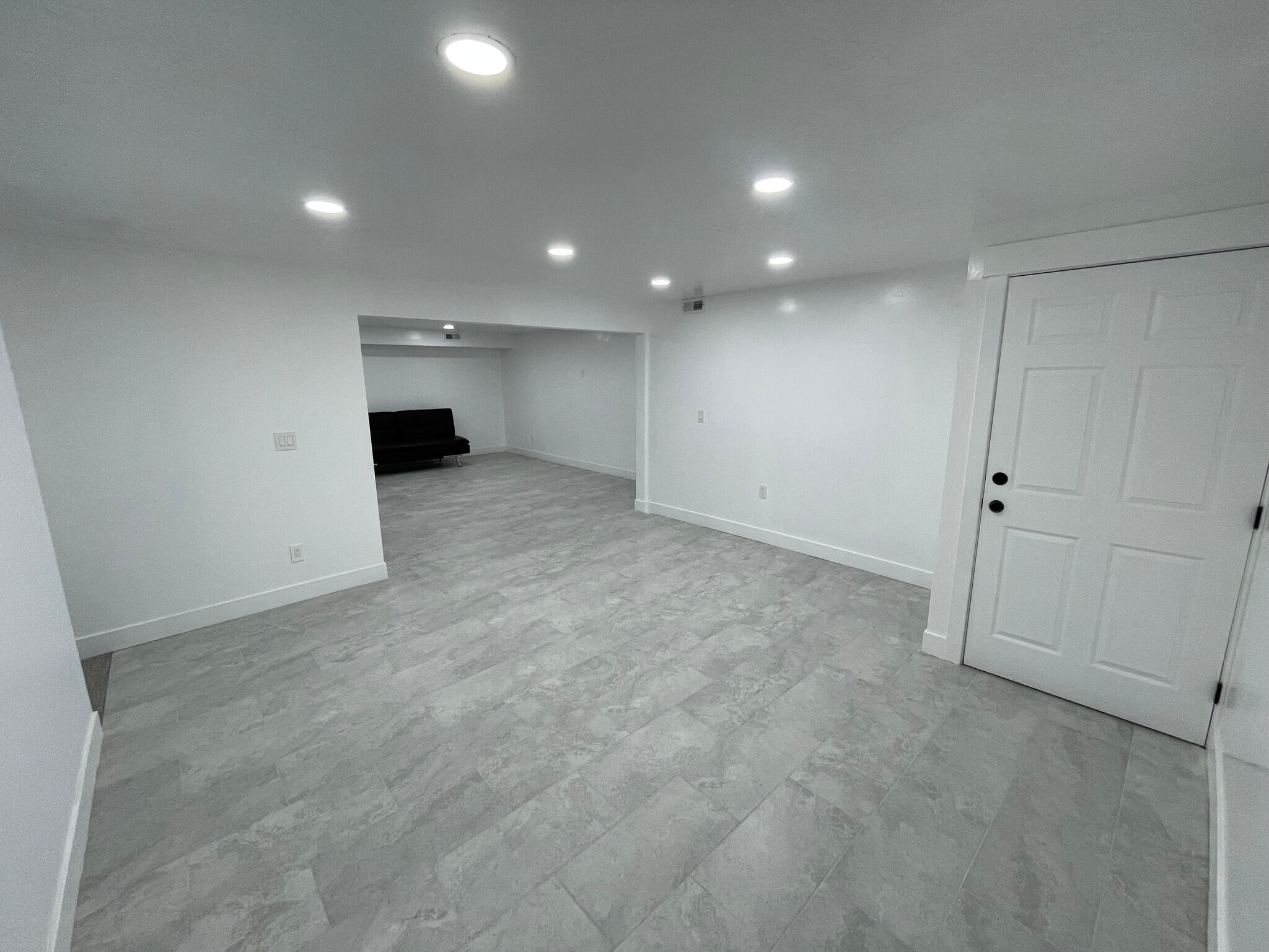 Building Photo - 2345 E 7200 S