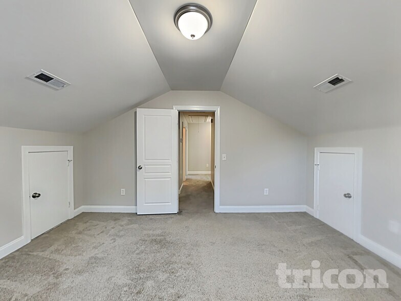 Building Photo - 4813 Samuel Richard St