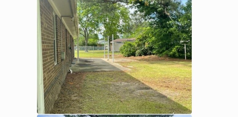Building Photo - 211 Dillard St