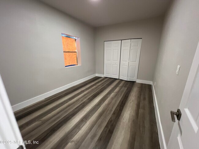 Building Photo - 1148 Pippin St