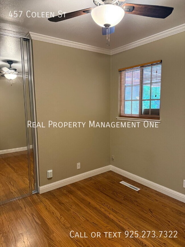 Building Photo - 457 Coleen St